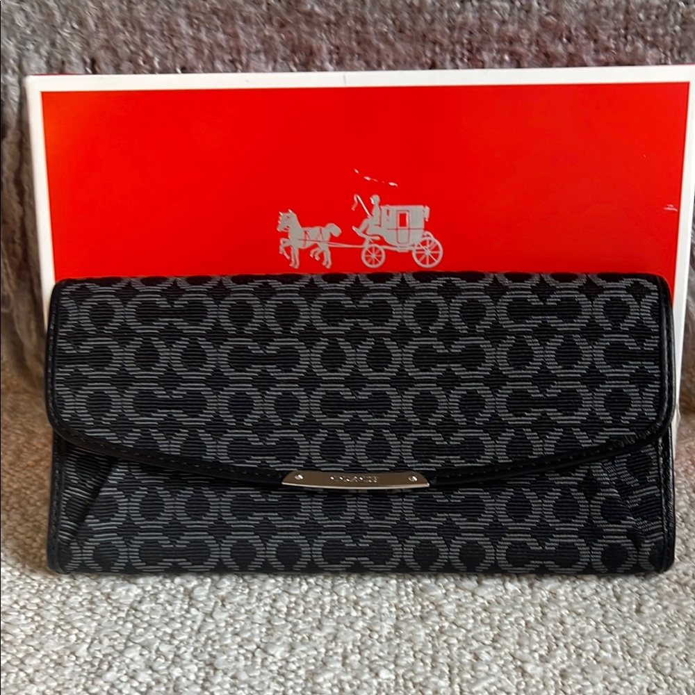 Coach Black Patterned Clutch/Wallet